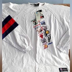 NBA UNK long sleeve tee.  US mens 3XL